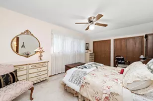 10221 S Eleanor Ave, Palos Hills, IL 60465 - Photo 43