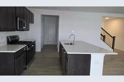 460 Hathaway Lane, Oswego, IL 60543 - Photo 5