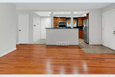 8844 S Prairie Avenue, Chicago, IL 60619 - Photo 13