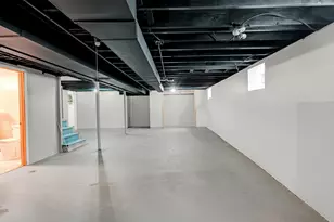 8844 S Prairie Ave, Chicago, IL 60619 - Photo 17