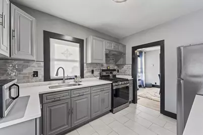 819 N Ash Street, Waukegan, IL 60085 - Photo 13