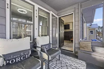 819 N Ash Street, Waukegan, IL 60085 - Photo 3