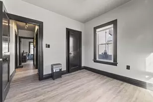 819 N Ash St, Waukegan, IL 60085 - Photo 17