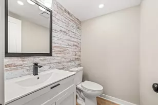 1313 S Rebecca Rd, Lombard, IL 60148 - Photo 11