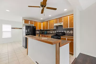 1008 W Dale Avenue, McHenry, IL 60051 - Photo 5