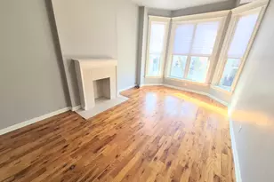 4243 S Calumet Ave, Chicago, IL 60653 - Photo 3