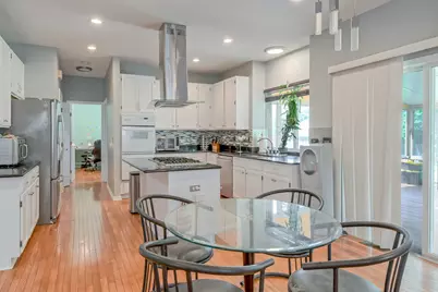 1094 Vista Drive, Gurnee, IL 60031 - Photo 3