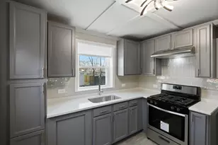 14525 S Michigan Ave, Riverdale, IL 60827 - Photo 9