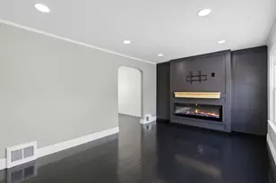 14525 S Michigan Ave, Riverdale, IL 60827 - Photo 7