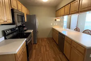 6546 Oak Crest Ln, Loves Park, IL 61111 - Photo 5