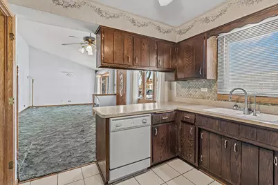 4317 W Linecrest Drive, Alsip, IL 60803 - Photo 5