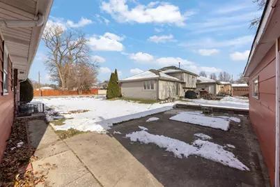 10901 S Nagle Avenue, Worth, IL 60482 - Photo 21