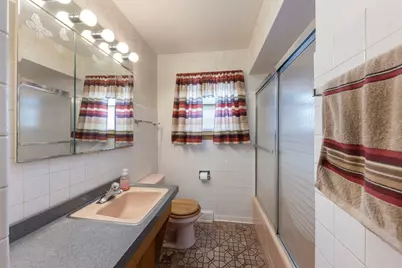 10901 S Nagle Avenue, Worth, IL 60482 - Photo 13