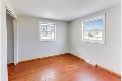 34050 N Lilac Avenue, Grayslake, IL 60030 - Photo 17