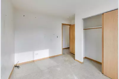 37055 N Capillo Avenue, Lake Villa, IL 60046 - Photo 11