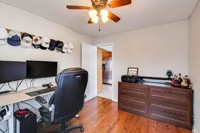 906 Hickory Lane, Naperville, IL 60540 - Photo 13