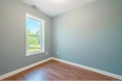 7214 S Saint Lawrence Avenue, Chicago, IL 60619 - Photo 9