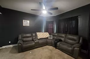 212 N Hunt St, Melvin, IL 60952 - Photo 7