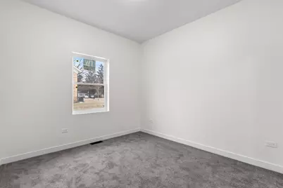 17 W Dearborn Street, Plano, IL 60545 - Photo 15