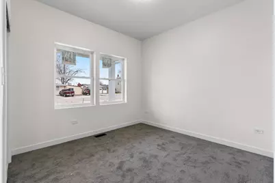 17 W Dearborn Street, Plano, IL 60545 - Photo 17