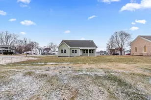 17 W Dearborn St, Plano, IL 60545 - Photo 33