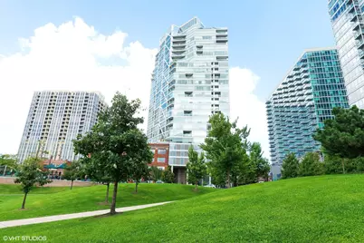 510 W Erie Street #P-207, Chicago, IL 60654 - Photo 1