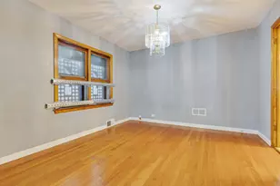 7148 S Sawyer Ave, Chicago, IL 60629 - Photo 5