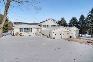 1584 W Fairview Rd, Freeport, IL 61032 - Photo 55