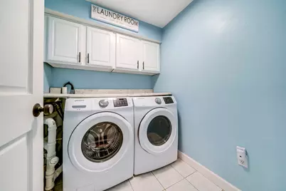 1584 W Fairview Road, Freeport, IL 61032 - Photo 27