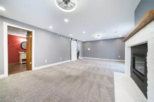 1584 W Fairview Rd, Freeport, IL 61032 - Photo 31