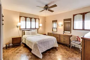 7621 Davis St, Morton Grove, IL 60053 - Photo 11