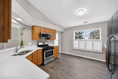 2850 Stonewater Drive #0, Naperville, IL 60564 - Photo 11