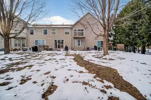 2850 Stonewater Dr, Naperville, IL 60564 - Photo 25