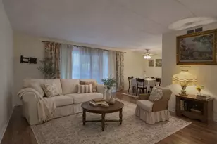 10360 Parkside Ave, Oak Lawn, IL 60453 - Photo 3