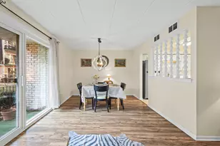 10360 Parkside Ave, Oak Lawn, IL 60453 - Photo 5