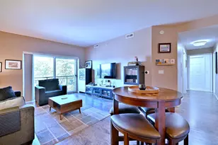 145 S York St, Elmhurst, IL 60126 - Photo 15