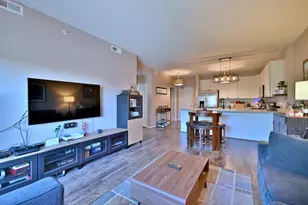 145 S York St, Elmhurst, IL 60126 - Photo 17