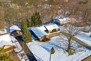 10160 W Fairbanks Ave, Beach Park, IL 60099 - Photo 5