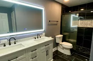 4014 Ridge Rd, Zion, IL 60099 - Photo 9