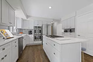 147 Deer Ln, Barrington, IL 60010 - Photo 11