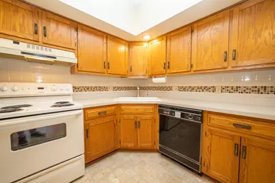 3111 Ingalls Avenue #1B, Joliet, IL 60435 - Photo 3