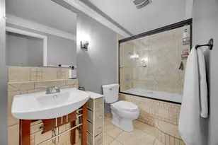 [Address not provided], Chicago Ridge, IL 60415 - Photo 9