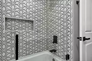 2601 W 98th Pl, Evergreen Park, IL 60805 - Photo 11