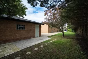 2601 W 98th Pl, Evergreen Park, IL 60805 - Photo 31