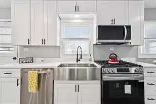 4N327 7th Ave, Addison, IL 60101 - Photo 13