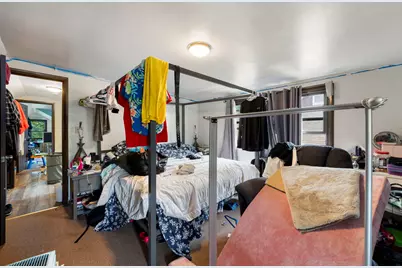 4655 N Keating Avenue, Chicago, IL 60630 - Photo 11