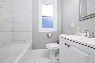 8432 S Green St, Chicago, IL 60620 - Photo 13