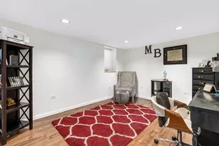 2S386 Seneca Dr, Wheaton, IL 60189 - Photo 25