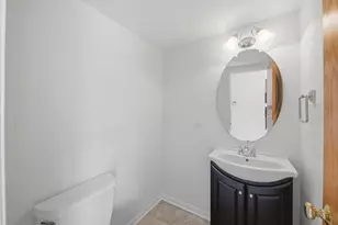 887 Emerald Dr, Pingree Grove, IL 60140 - Photo 11