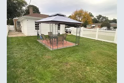 7737 Park Avenue, Skokie, IL 60077 - Photo 3